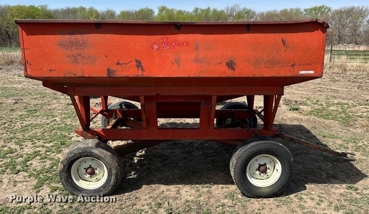 image for item KL9256 McCurdy  gravity wagon