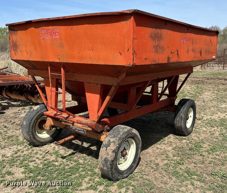 image for item KL9256 McCurdy  gravity wagon