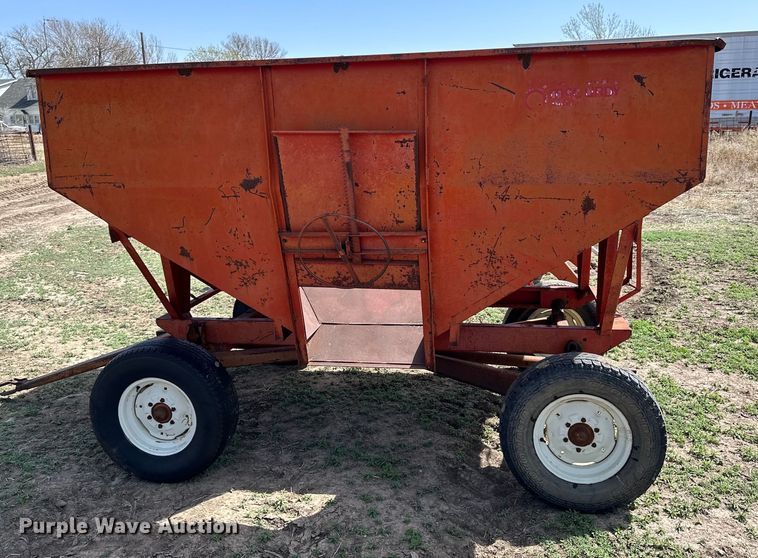 image for item KL9256 McCurdy  gravity wagon