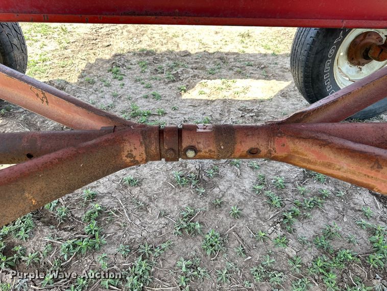 image for item KL9256 McCurdy  gravity wagon