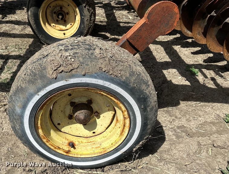 image for item KL9257 Sunflower G12  off-set disk