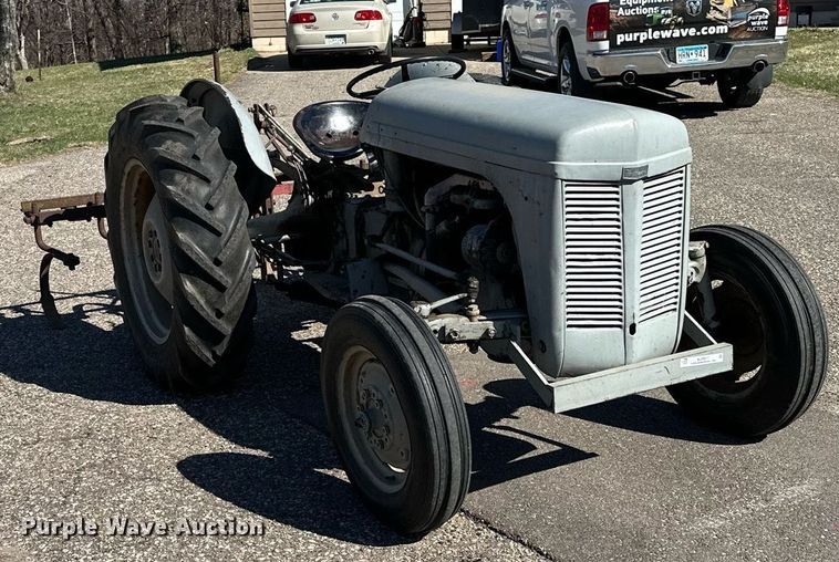 image for item KU9917 1951 Ferguson TO-20  tractor