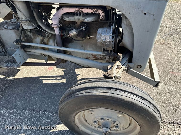 image for item KU9917 1951 Ferguson TO-20  tractor
