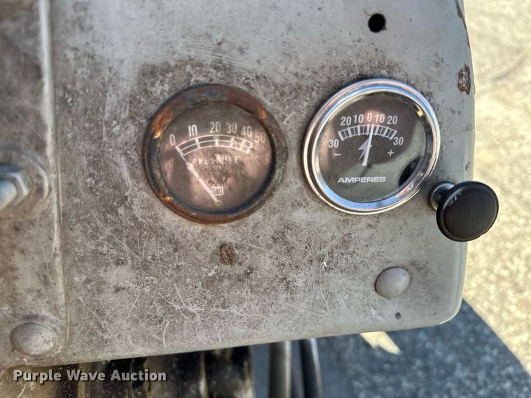 image for item KU9917 1951 Ferguson TO-20  tractor