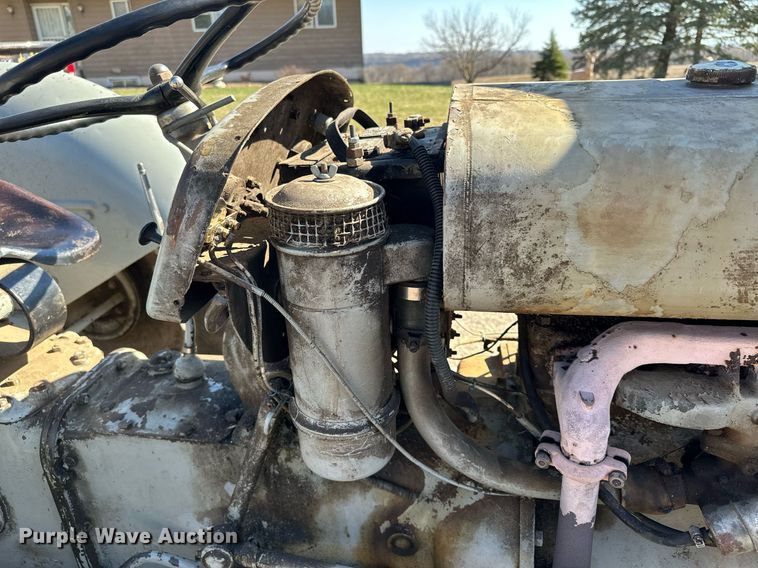 image for item KU9917 1951 Ferguson TO-20  tractor