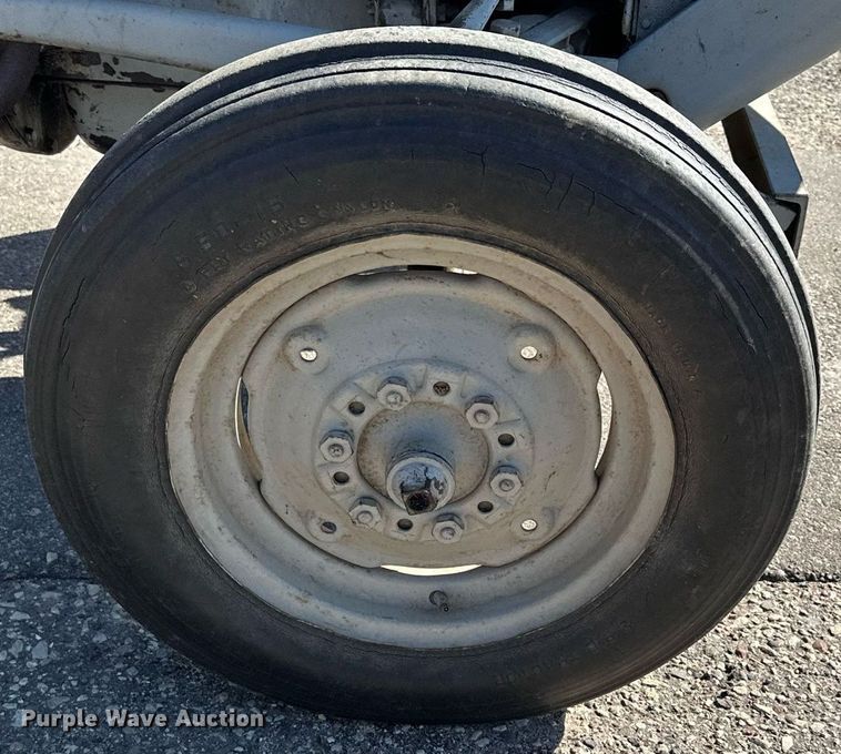 image for item KU9917 1951 Ferguson TO-20  tractor