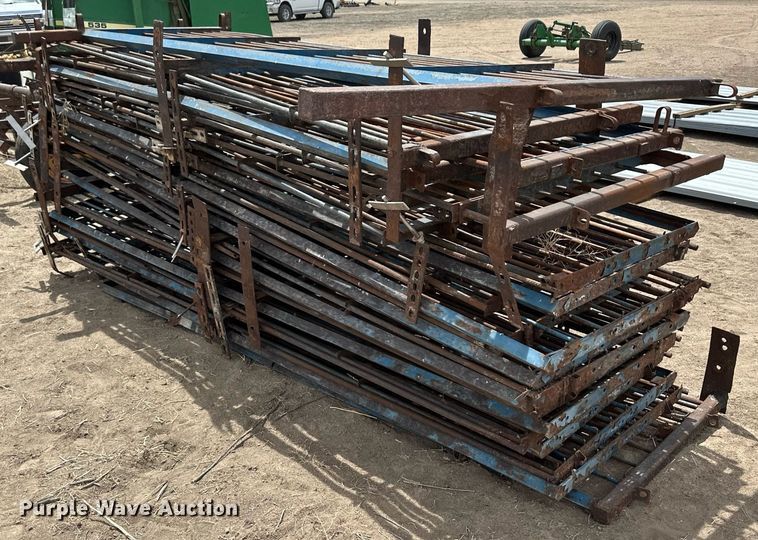 image for item KX9090 Hog panels