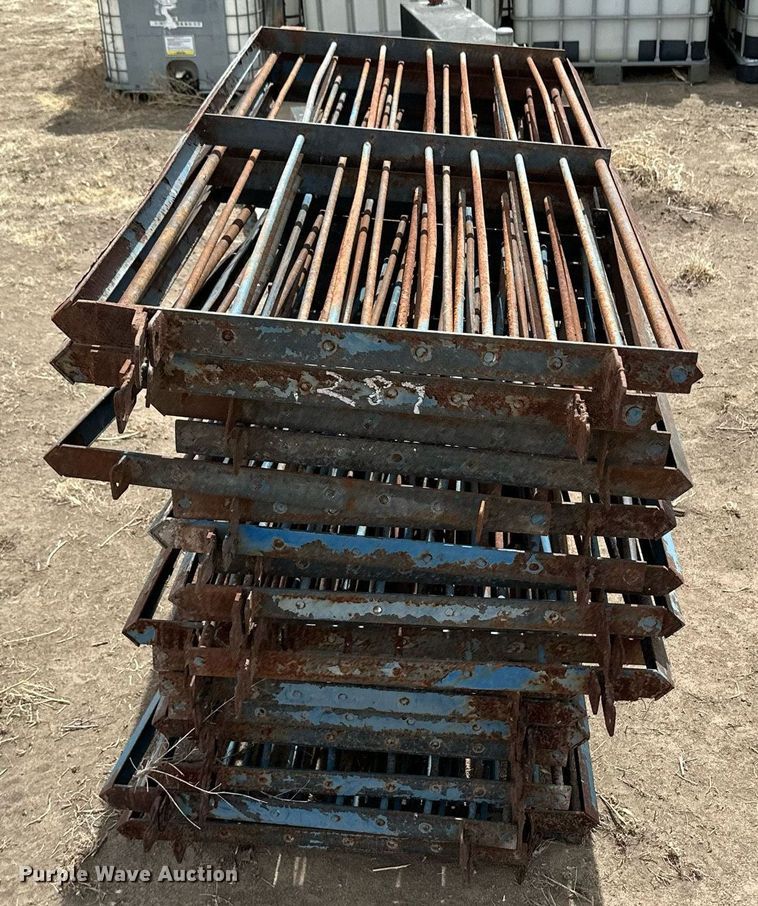 image for item KX9090 Hog panels