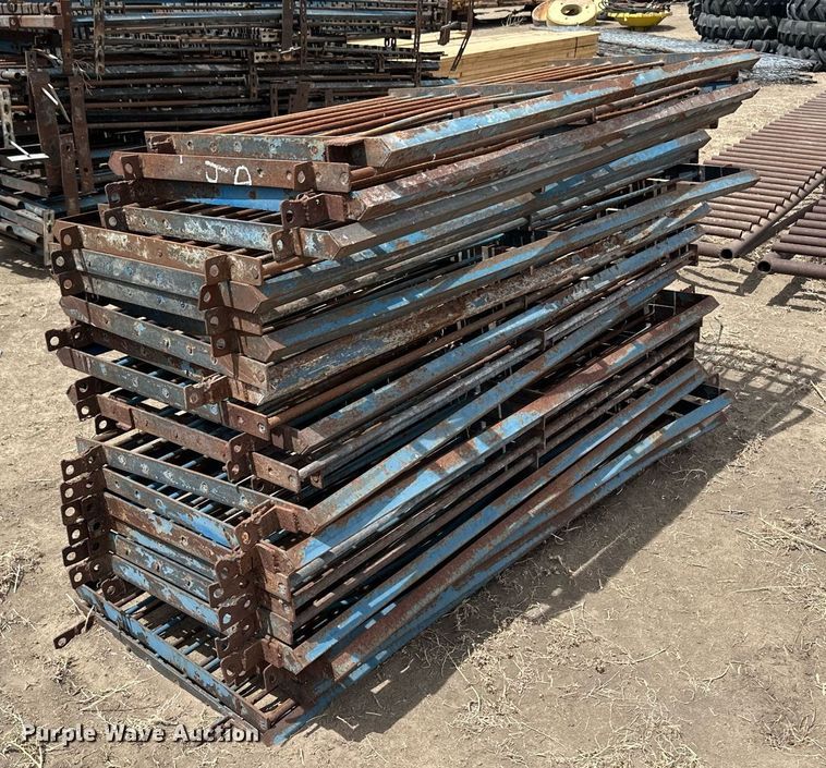 image for item KX9090 Hog panels