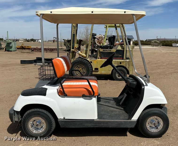 image for item KX9101 Yamaha  golf cart