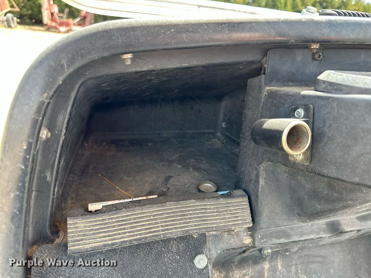 image for item KX9101 Yamaha  golf cart