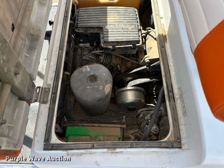 image for item KX9101 Yamaha  golf cart