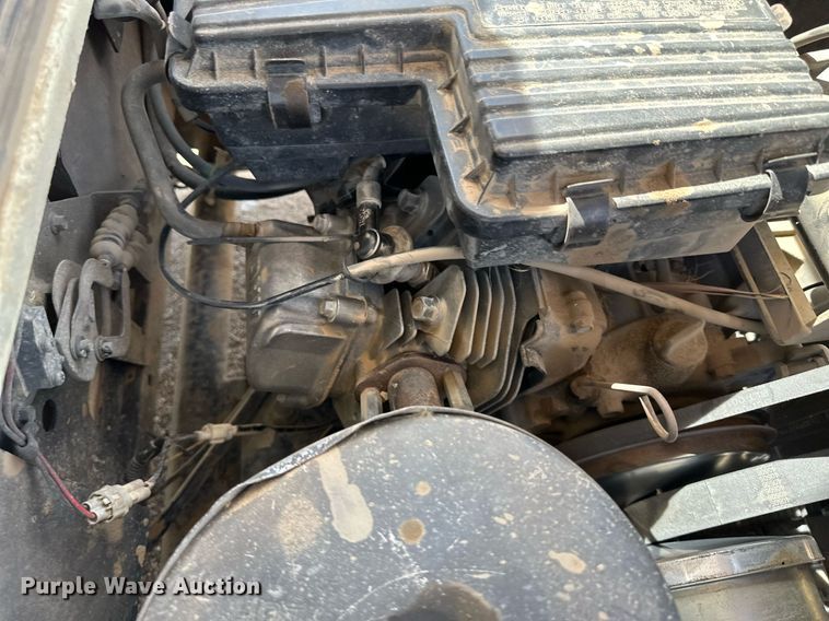 image for item KX9101 Yamaha  golf cart