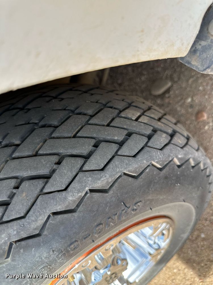 image for item KX9101 Yamaha  golf cart