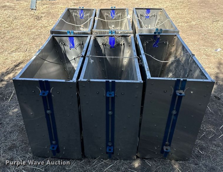 image for item KX9106 (6) hog feeders