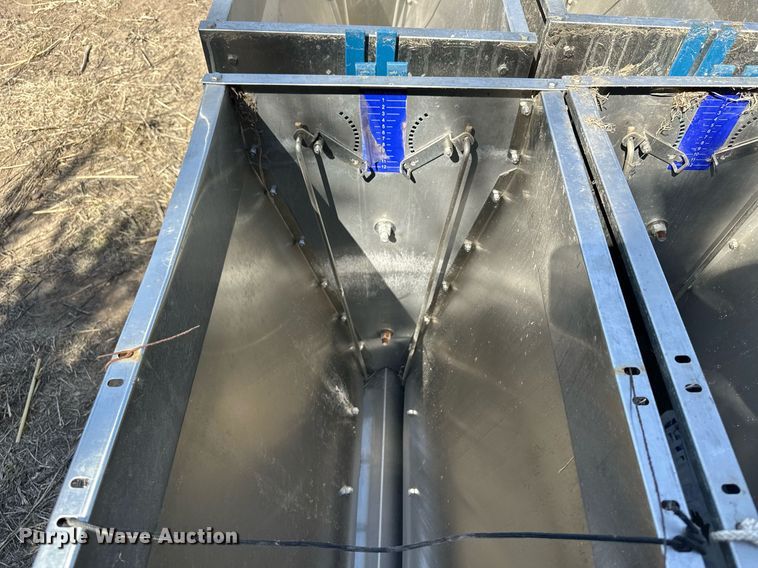 image for item KX9106 (6) hog feeders