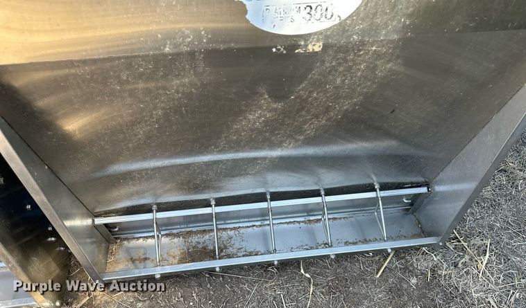 image for item KX9106 (6) hog feeders