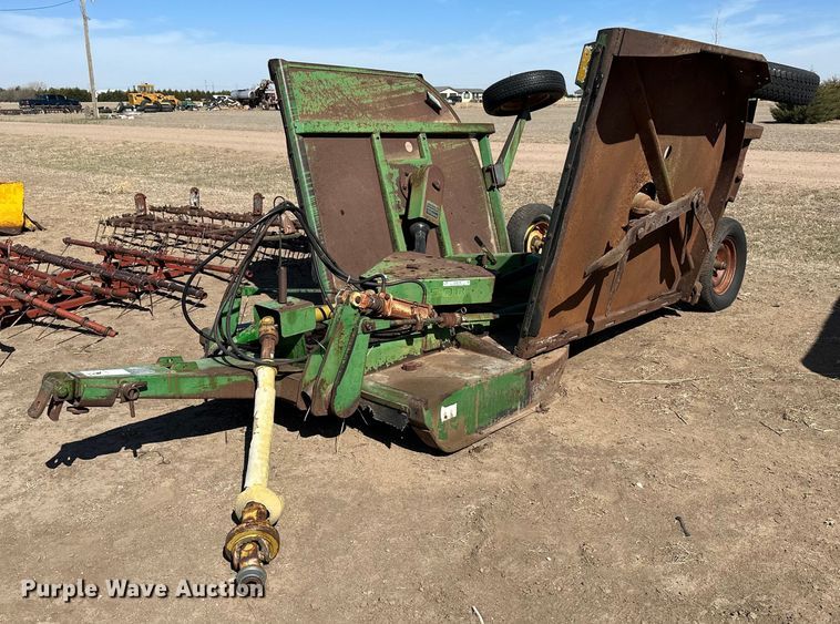 image for item KX9109 John Deere 1508  batwing rotary mower