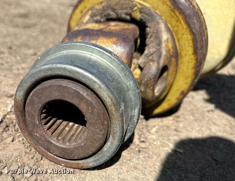 image for item KX9109 John Deere 1508  batwing rotary mower