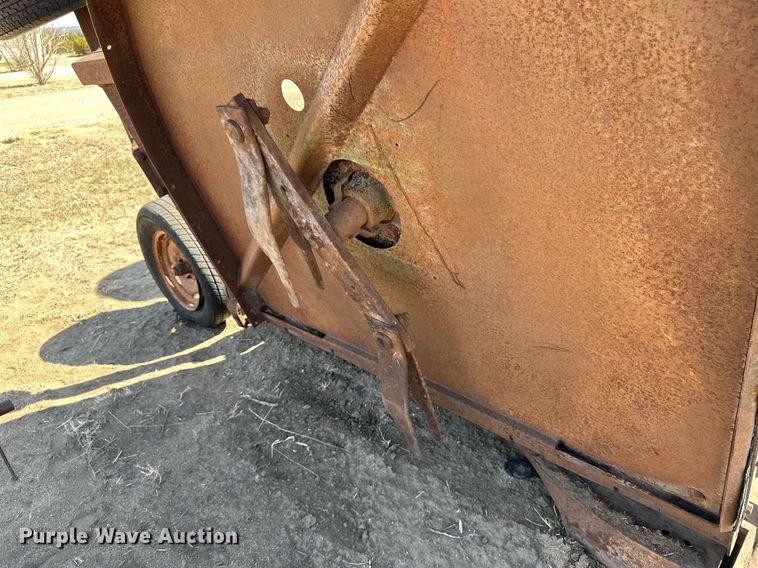 image for item KX9109 John Deere 1508  batwing rotary mower