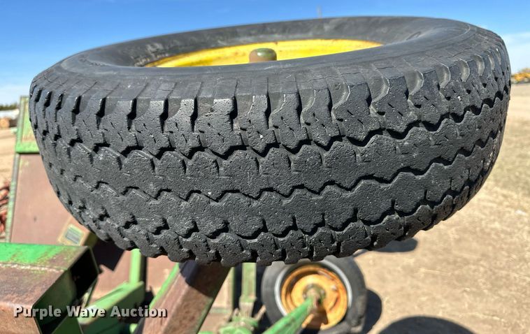 image for item KX9109 John Deere 1508  batwing rotary mower