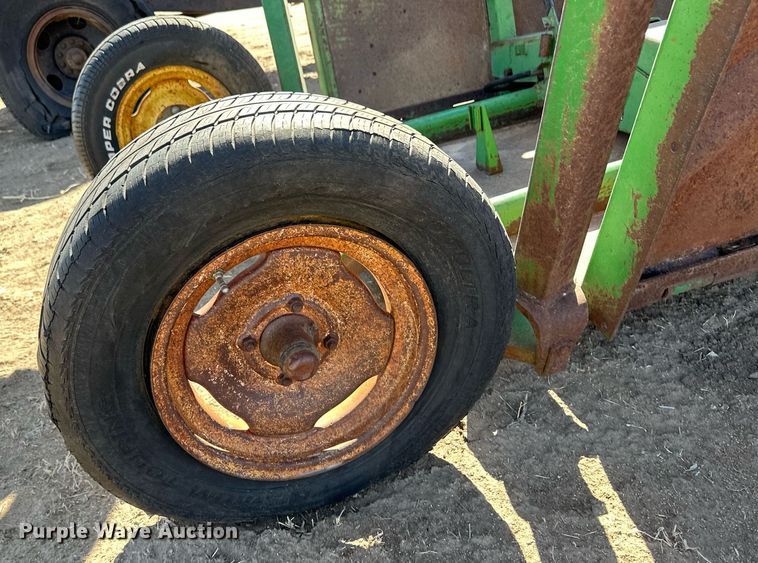 image for item KX9109 John Deere 1508  batwing rotary mower