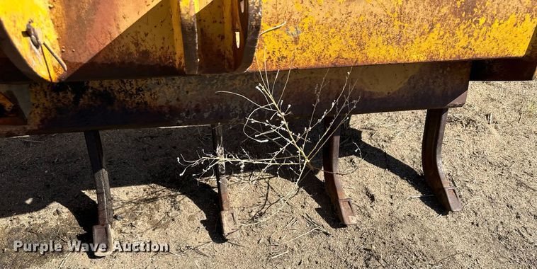 image for item KX9111 77' W box blade