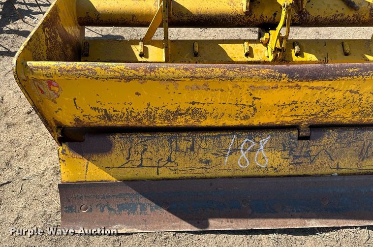 image for item KX9111 77' W box blade