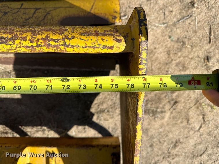 image for item KX9111 77' W box blade