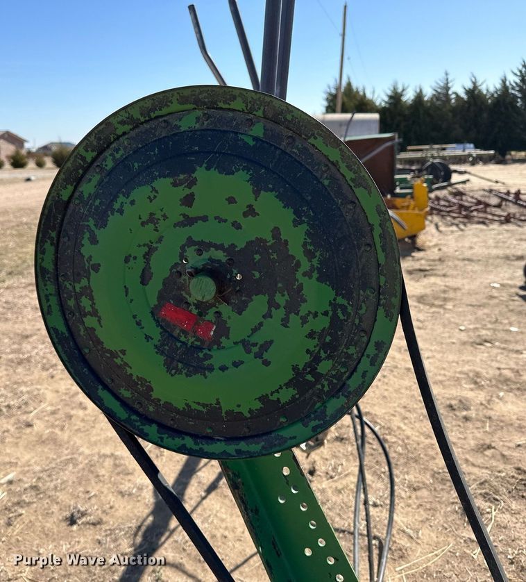 image for item KX9114 John Deere air reel