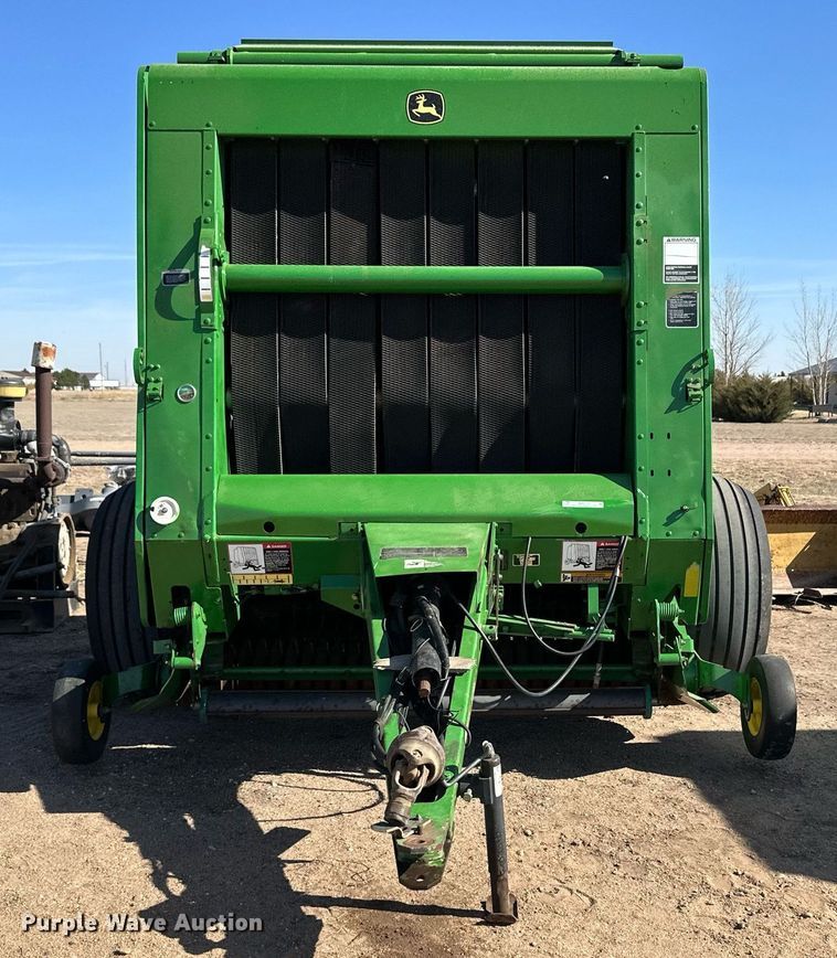 image for item KX9116 John Deere 568 Mega Wide Plus  round baler