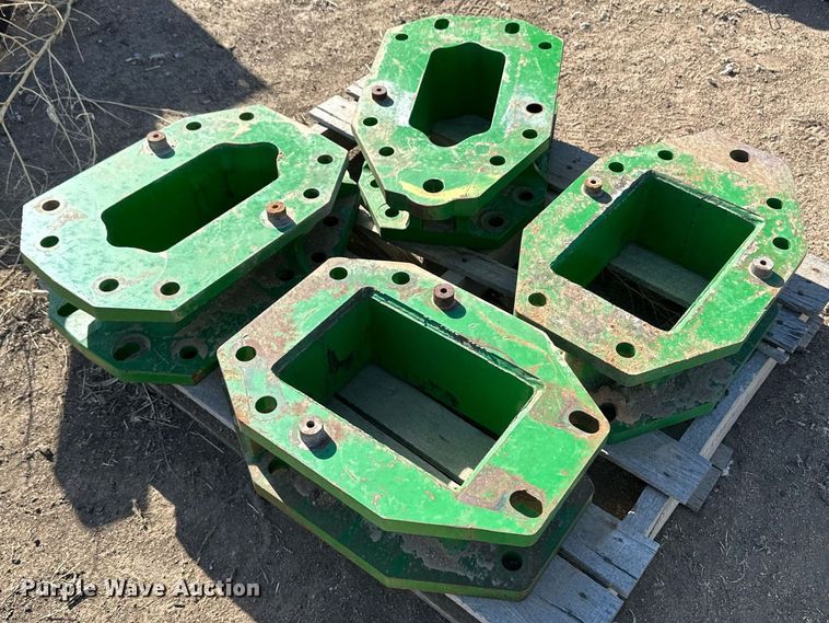 image for item KX9120 (8) John Deere combine axle extensions
