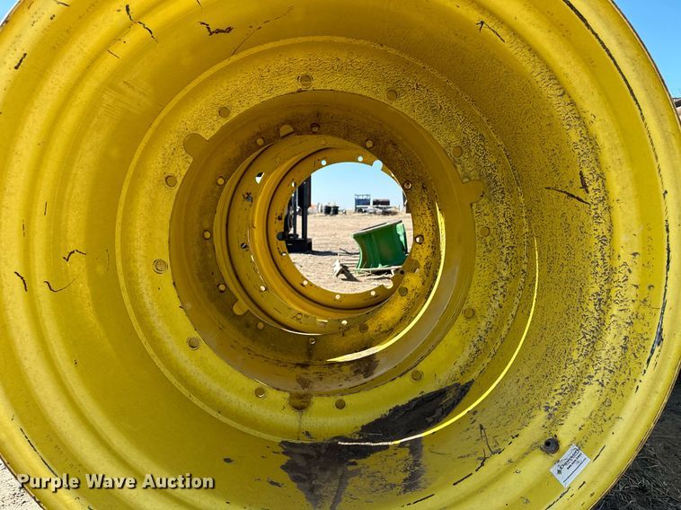 image for item KX9121 (8) John Deere combine wheels