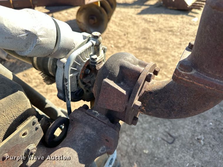 image for item KX9123 2001 Daewoo  engine