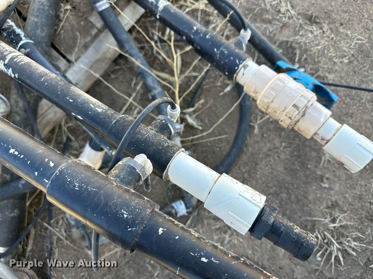 image for item KX9127 (4) John Deere fertilizer tanks