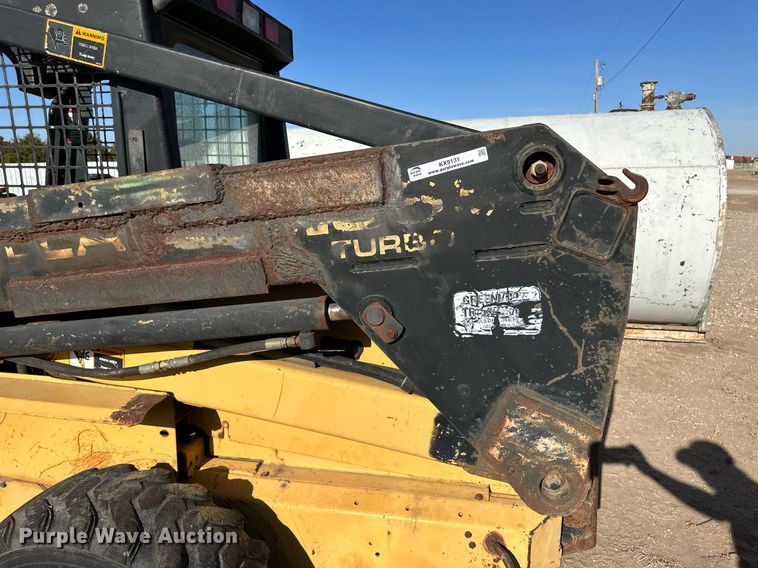 image for item KX9131 1996 New Holland LX865  skid steer loader