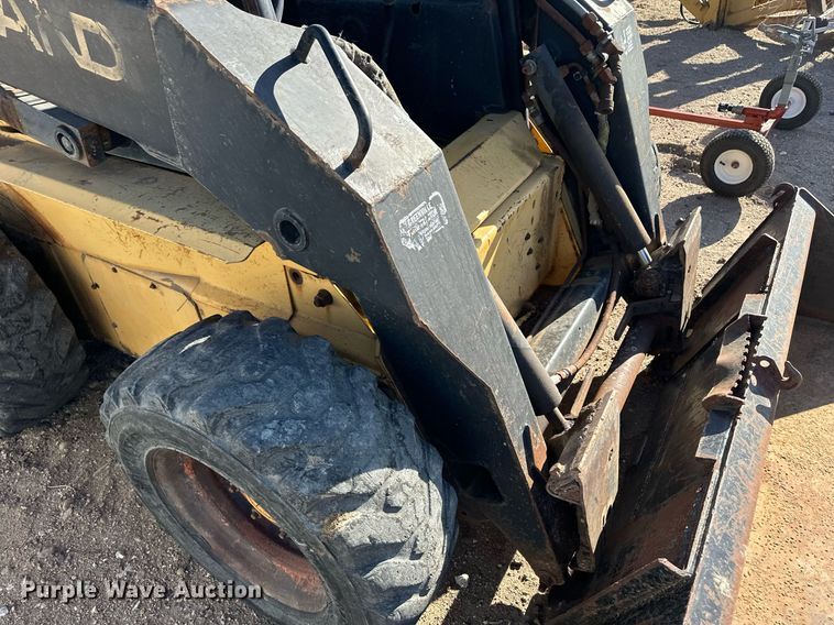 image for item KX9131 1996 New Holland LX865  skid steer loader