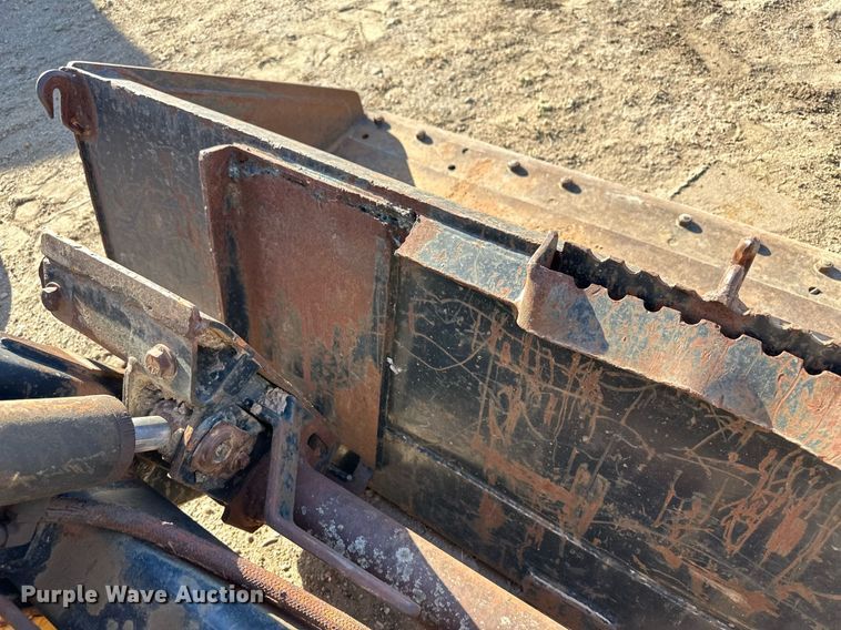 image for item KX9131 1996 New Holland LX865  skid steer loader