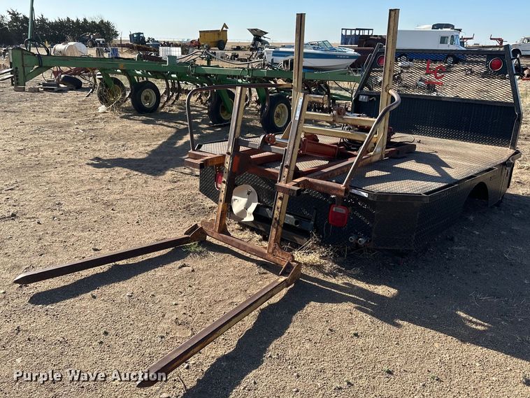 image for item KX9135 Bale forks