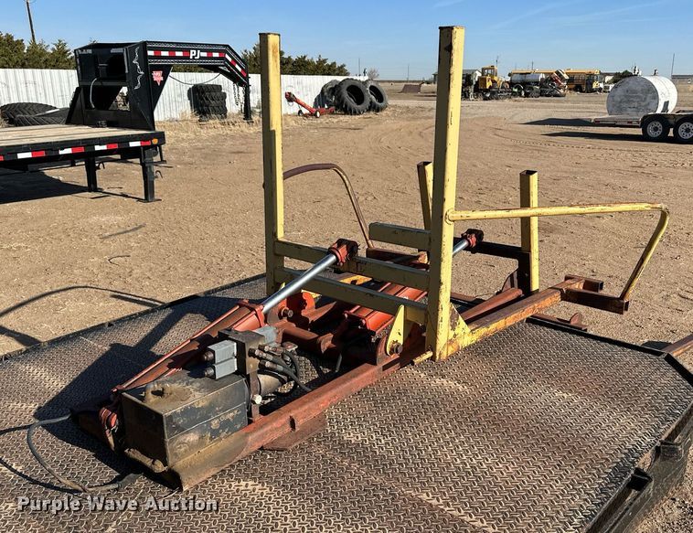 image for item KX9135 Bale forks