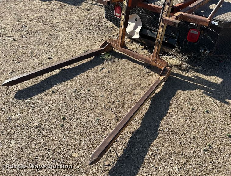 image for item KX9135 Bale forks