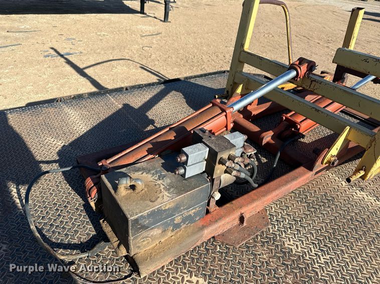 image for item KX9135 Bale forks