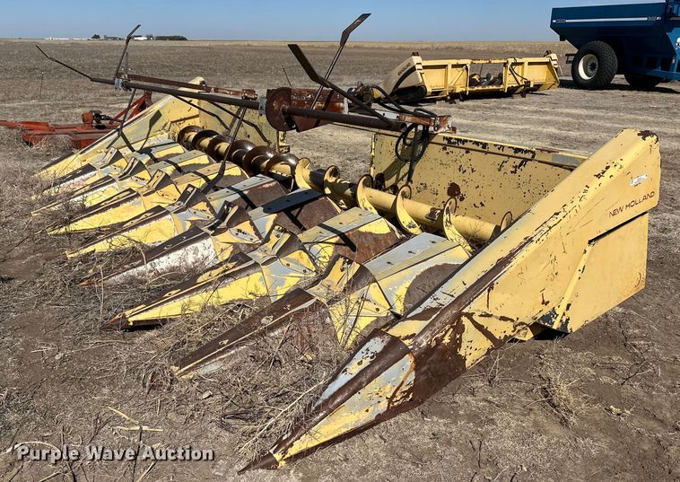 image for item KX9137 New Holland 974  corn head