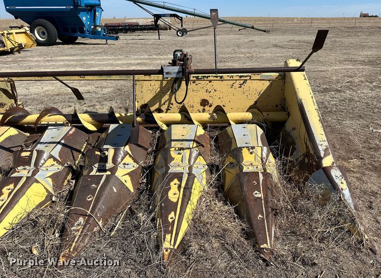 image for item KX9137 New Holland 974  corn head