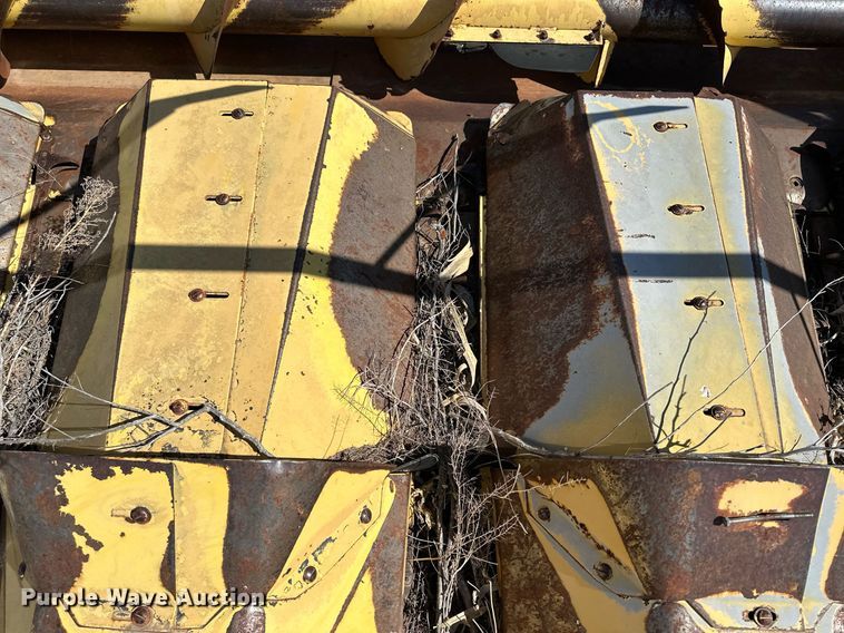 image for item KX9137 New Holland 974  corn head