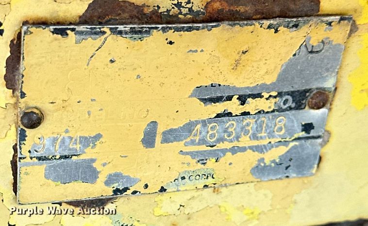 image for item KX9137 New Holland 974  corn head