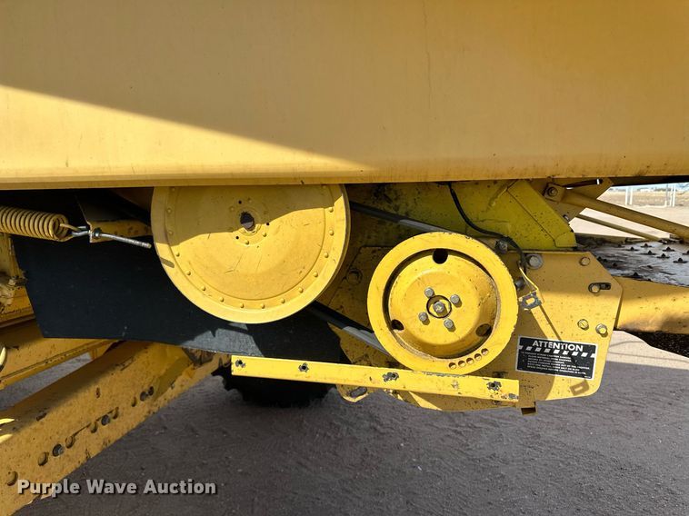 image for item KX9138 New Holland TR98  combine