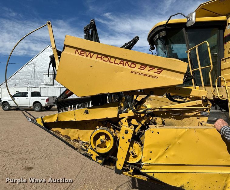 image for item KX9138 New Holland TR98  combine