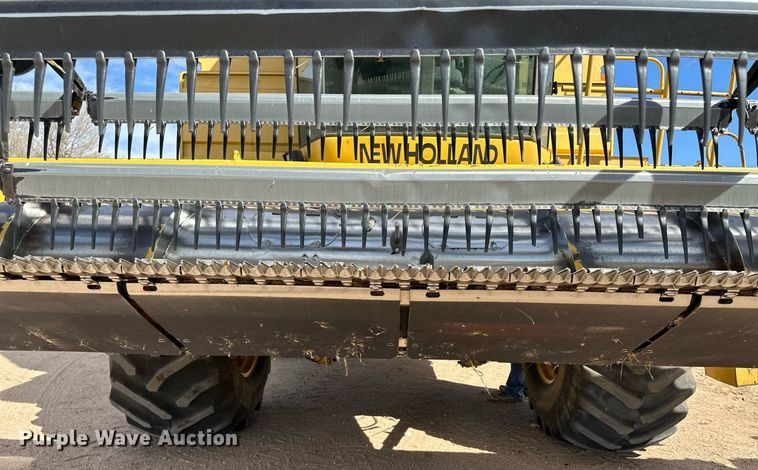 image for item KX9138 New Holland TR98  combine