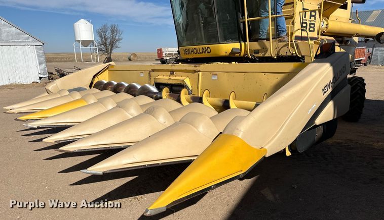 image for item KX9139 New Holland 996  corn head